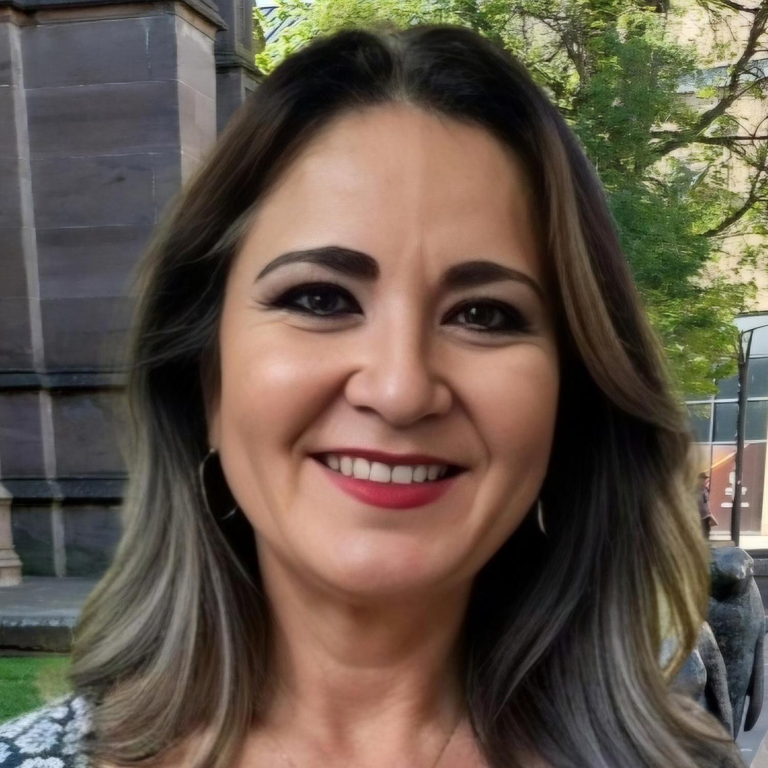 LauraS
