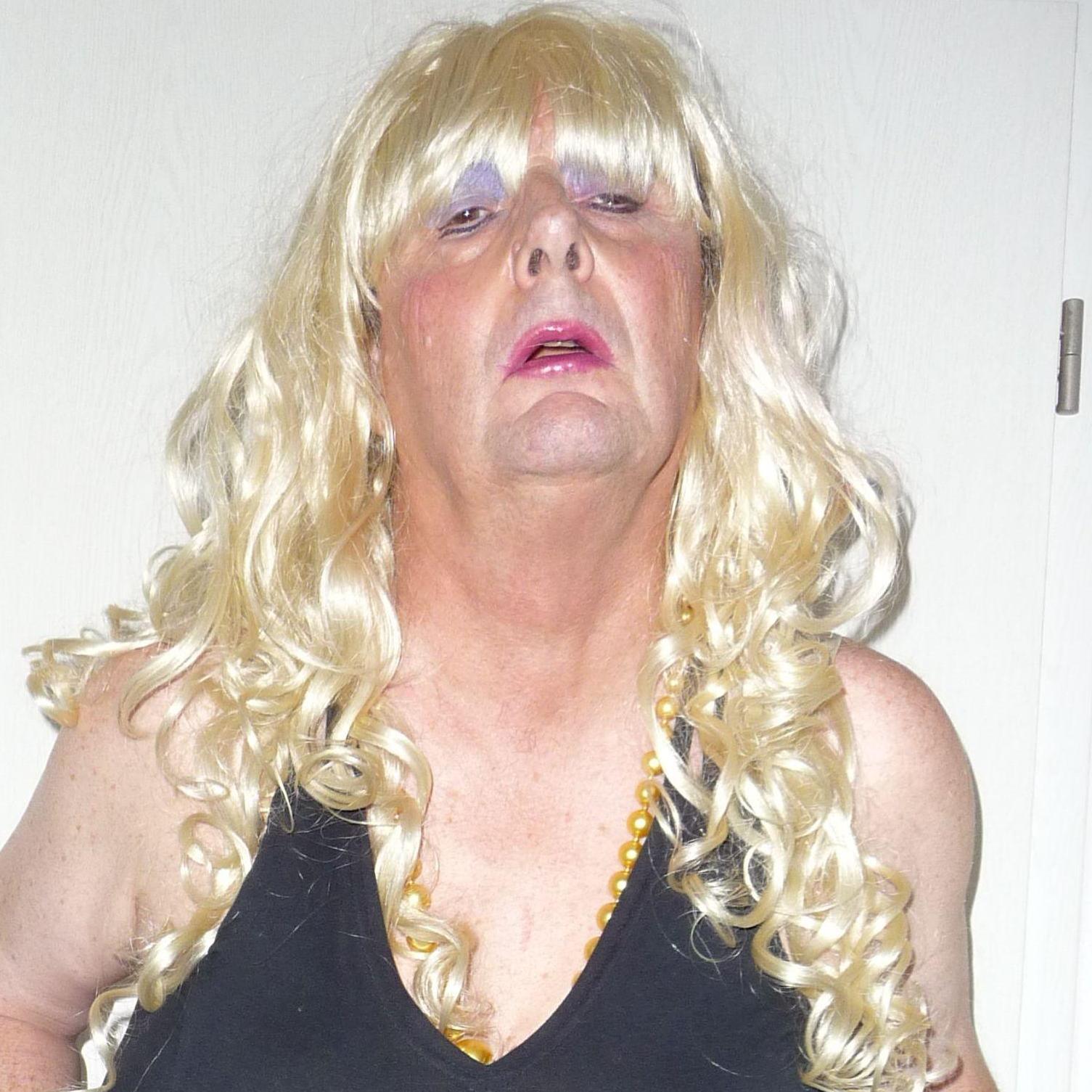 Petra, a crossdresser with passion