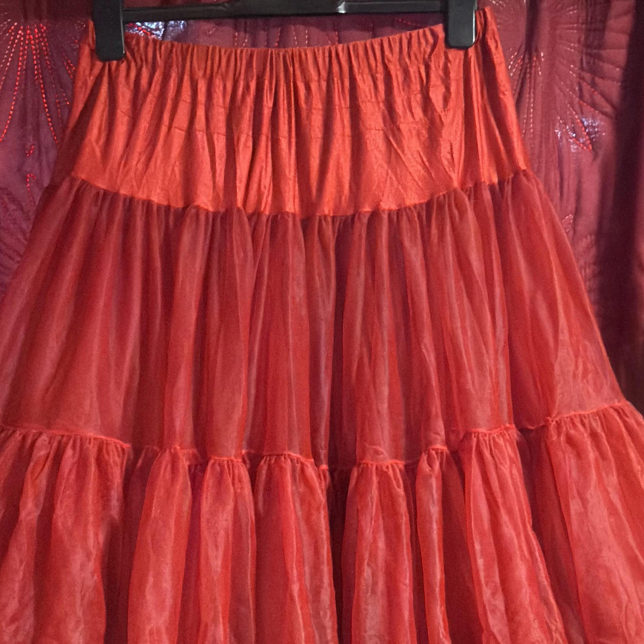 The frilly petticoat group 