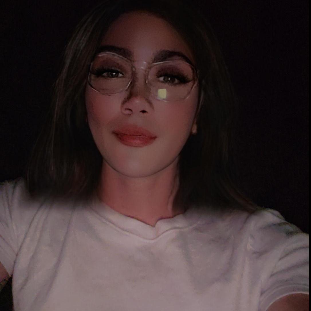 FemaussiinXOXO