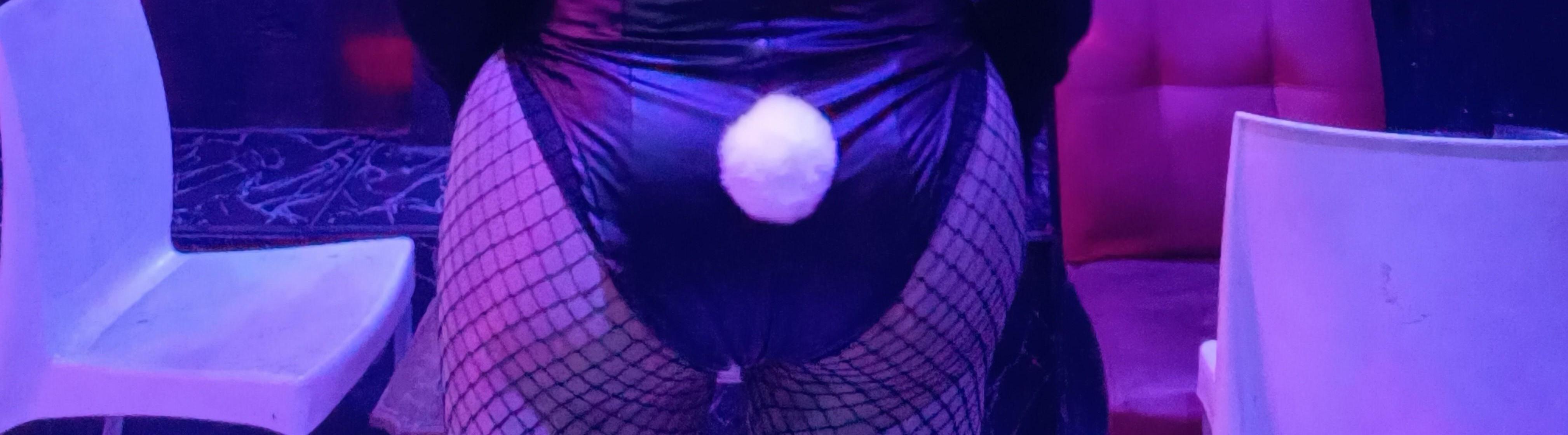 BUNNY CROSSDRESSER